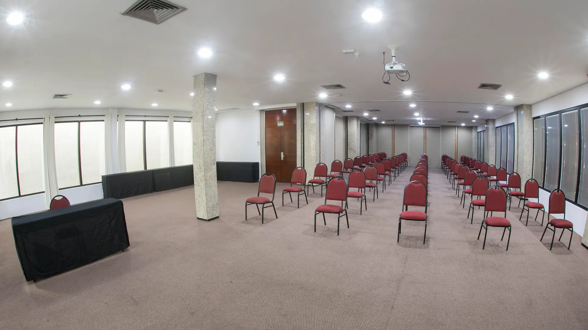 Alven Hotel By Slaviero Hoteis Joinville Brezilya