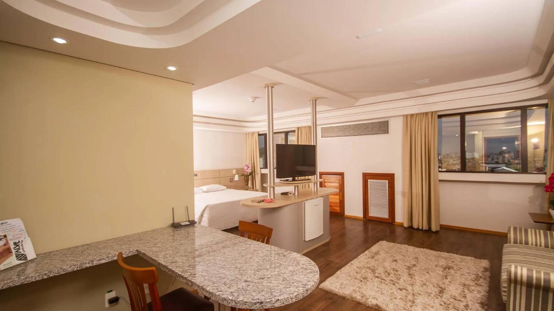 Alven Hotel By Slaviero Hoteis Joinville 3*,
