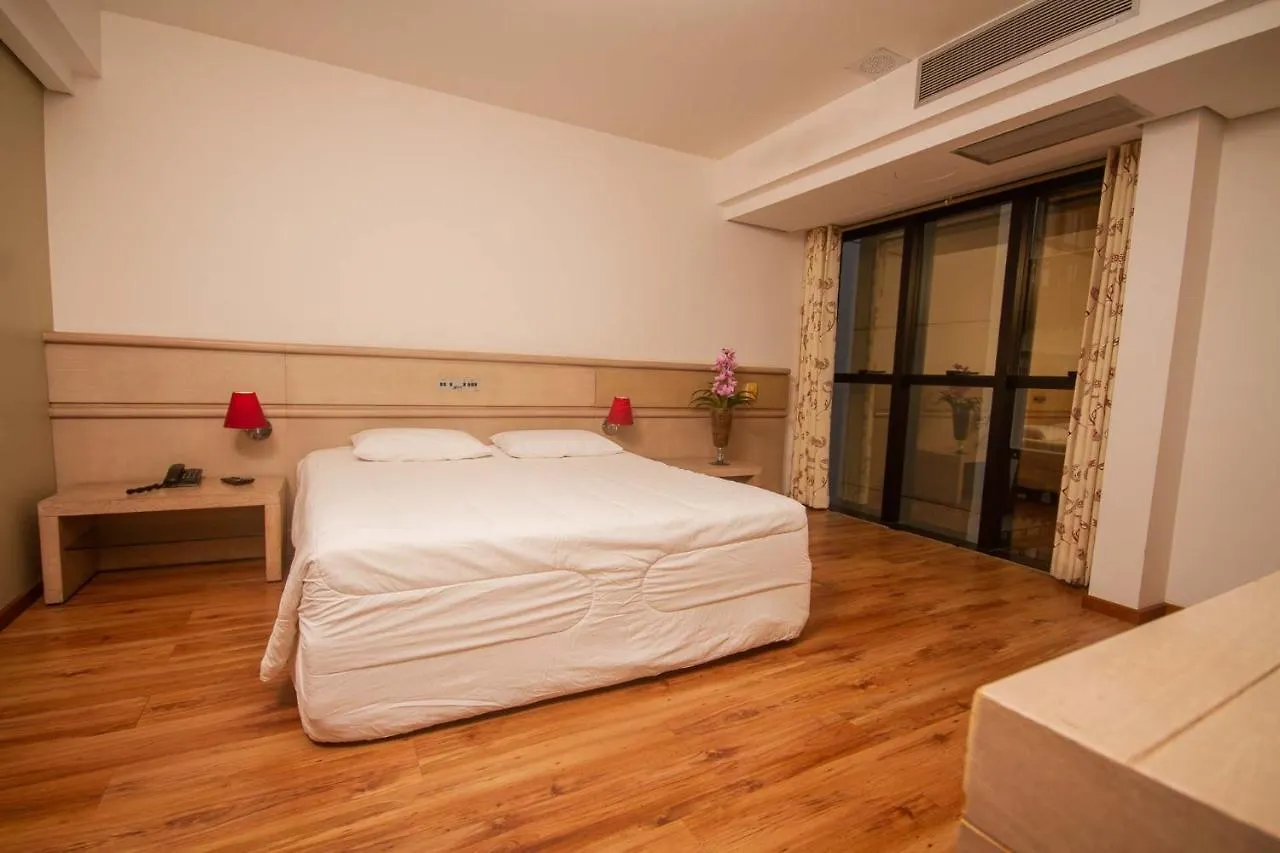 Alven Hotel By Slaviero Hoteis Joinville 3*,