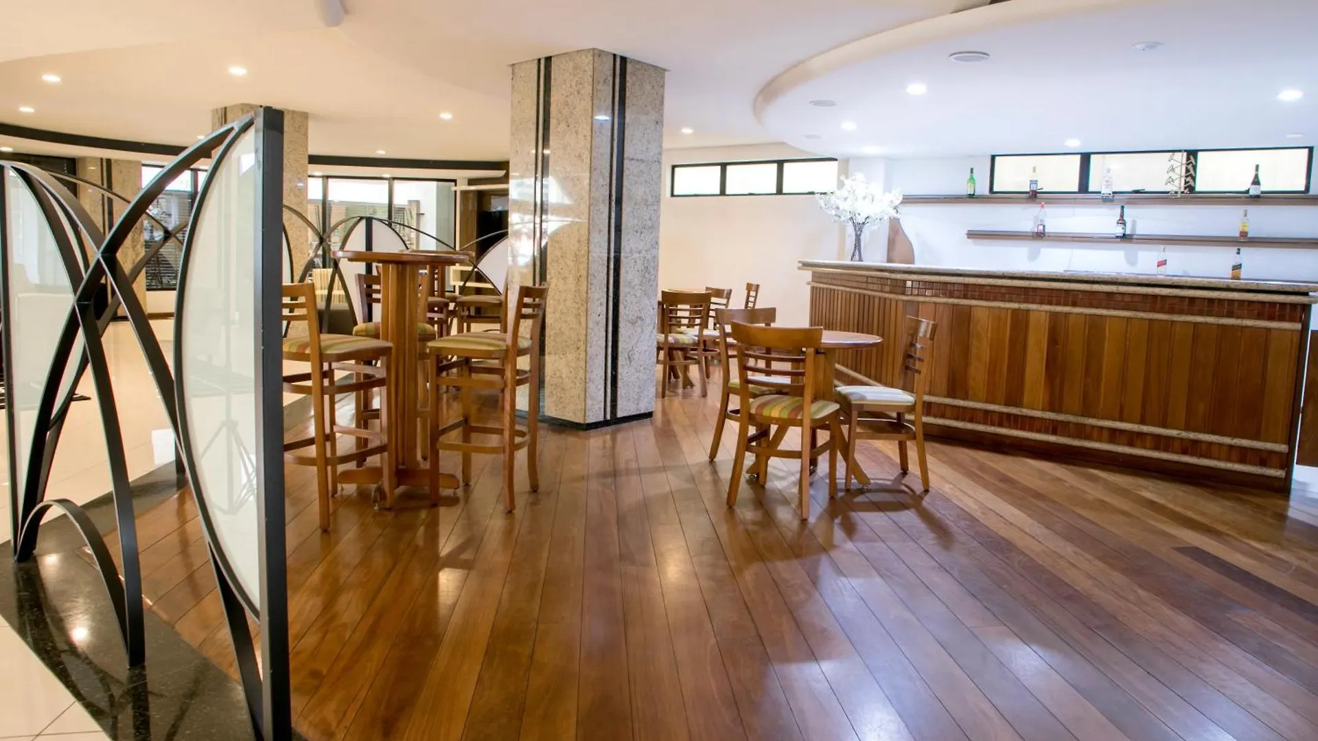 Alven Hotel By Slaviero Hoteis Joinville